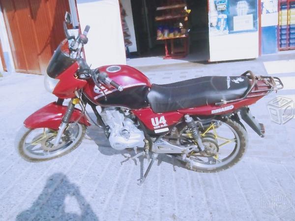 Motocicleta Dinamo 150cc