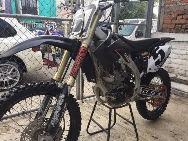 MotoCross CRF450r mexicana black edition -08