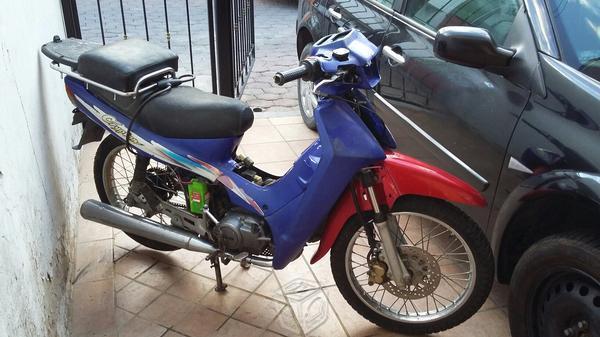 Motoneta Yamaha CRYPTON -05