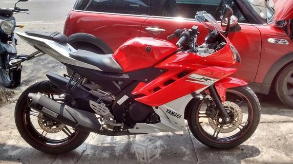 Yamaha r15 como nueva solo 1600km impecable -13