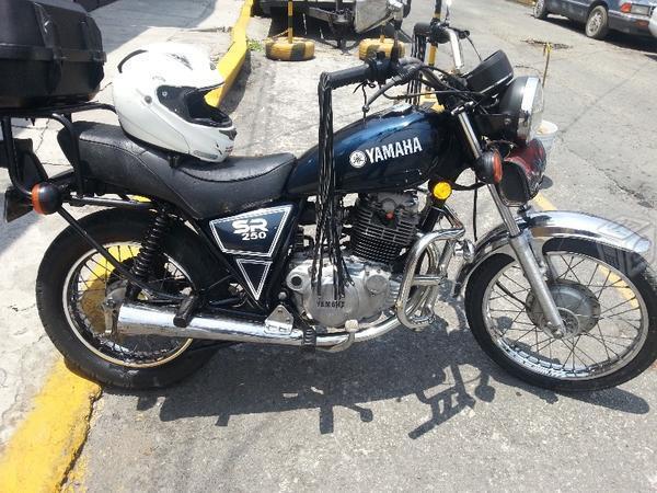 Yamaha sr 250cc -00