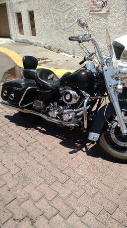 Harley Davidson Road King -02