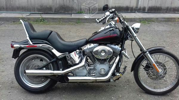 Harley softail custom 1600cc 6vel -07