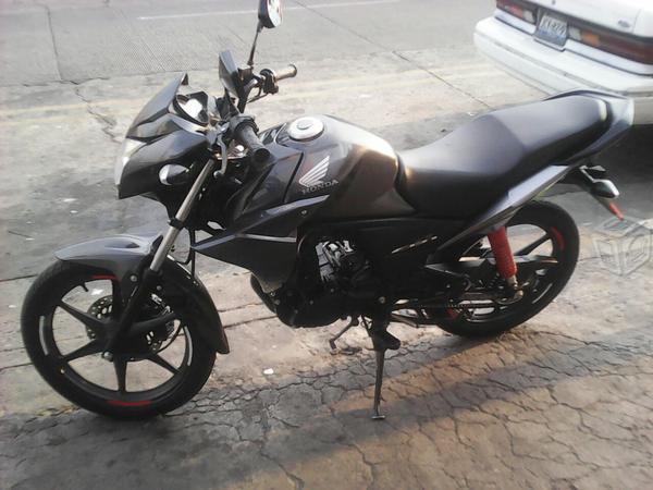 Moto honda poco kilometraje si deuda -15