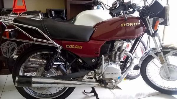 Motocicleta honda cgl 125 modelo -12