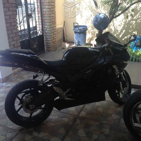 Ninja 636 negra -06