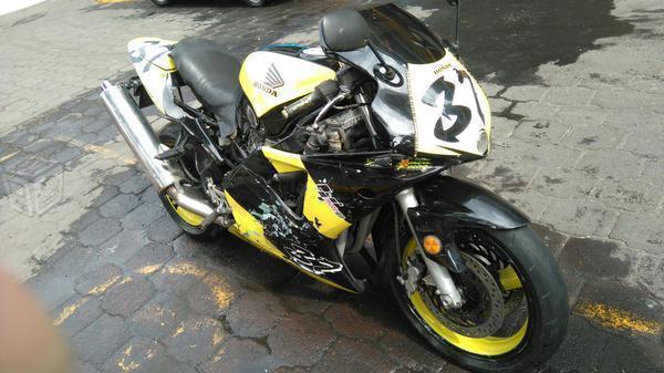 Moto Honda CBR 1000 Año -94