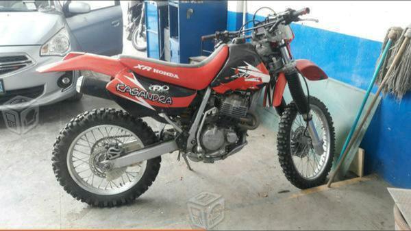 Honda Cross 400cc -01