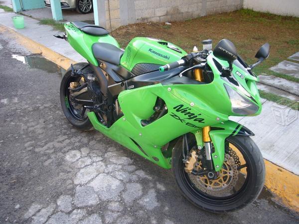 Kawasaki ZX-636-XR -05