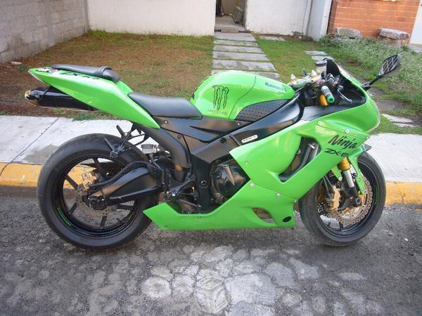 Kawasaki ZX-636-XR -05