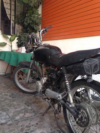 Vendo moto honda titán 125 -07