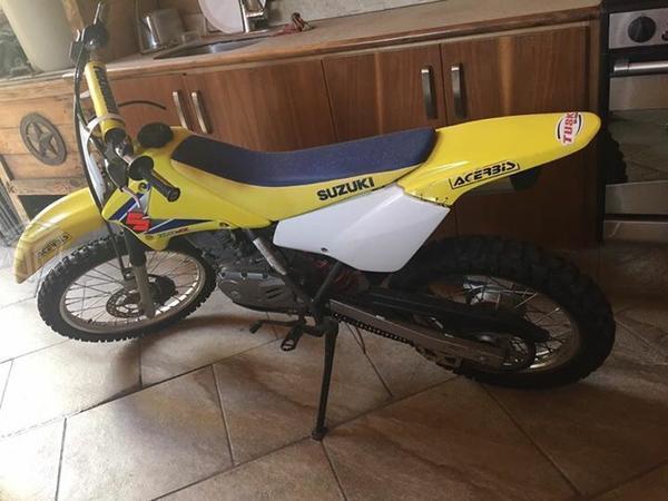 Motocross 125cc Suzuki -06