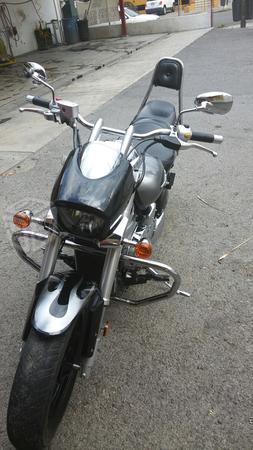 Vendo motocicleta suzuki -12