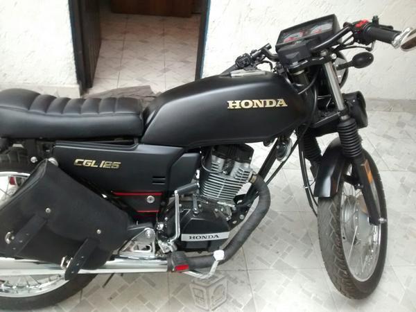 Honda proyecto brat -15