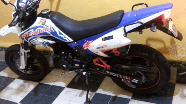 Carabela shark 250 cc genial -14