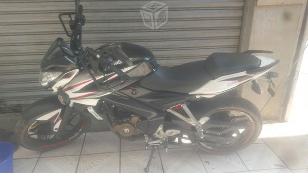 Pulsar 200 -16