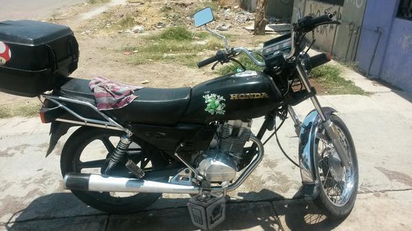 Vendo o camvio honda tul 125