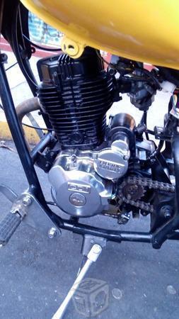 Hermosa moto bobber 150 cc -03