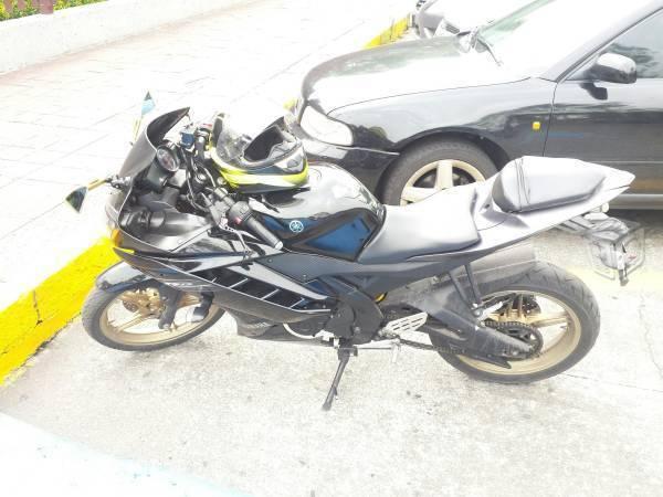 Excelente yamaha r15