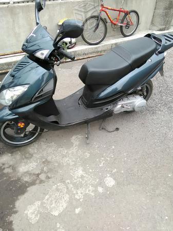 Motoneta 150cc -10