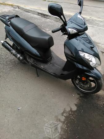 Motoneta 150cc -10