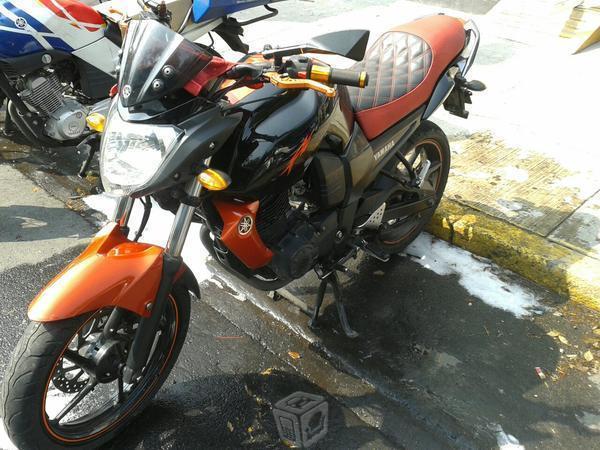 Yamaha FZ 16s muy buen estado v/c -13