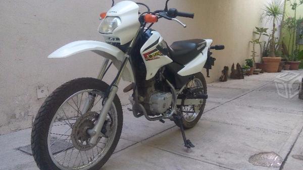 BUENA HONDA XR 125,TODO PAGADO -12