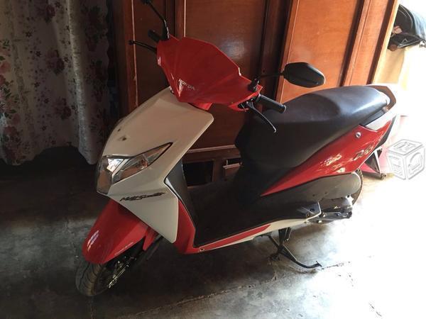 Bonita honda scooter 110 -16