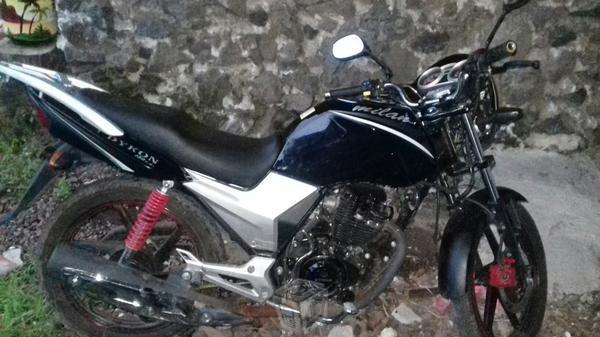 motocicleta marca DYKON -14