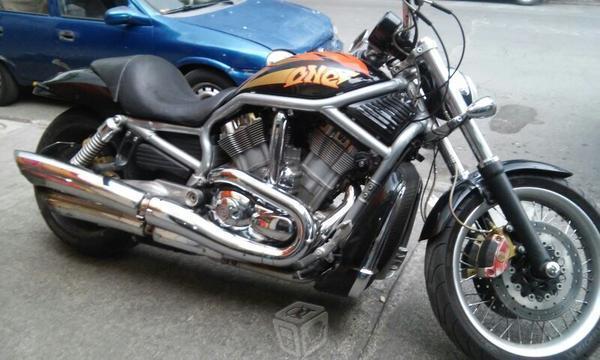 Harley Davidson Vroad -09