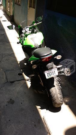 Bonita ninja 250cc v/c