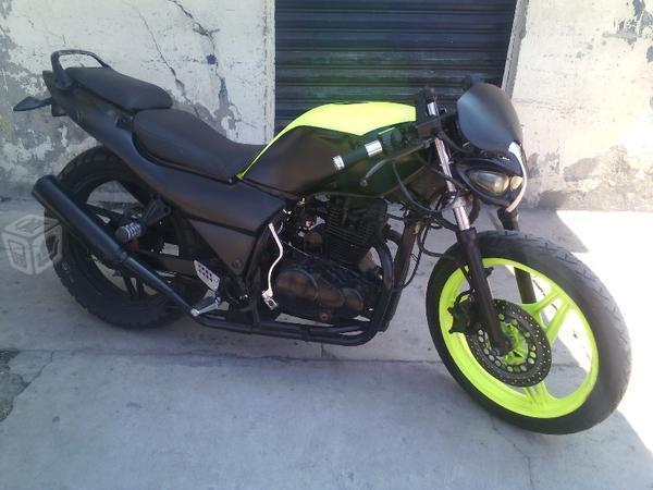 Motocicleta rt 200 -09