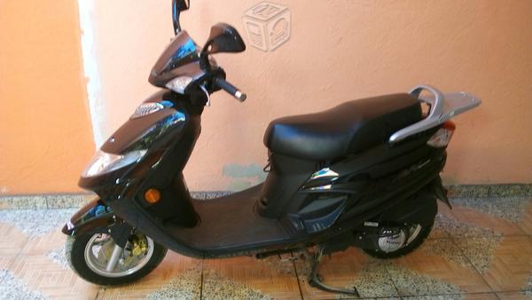 Exelente moto suzuki -16