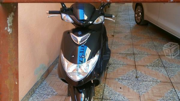 Exelente moto suzuki -16