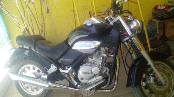 Vendo mi moto Italika -07