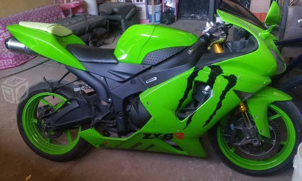 Kawasaki zx6r verde Perico -05