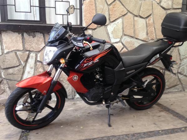 Excelente FZ-16