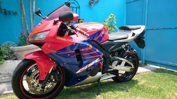 Honda cbr 600 rr -05