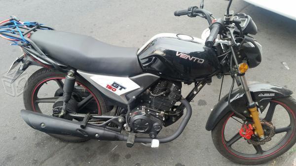 Moto Vento Urban GT 150cc -16