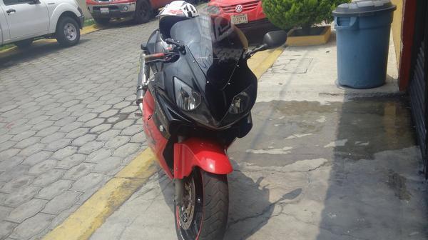 Honda cbr 600 f4i -04