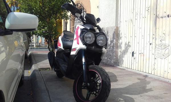 Exelente Moto MB -14