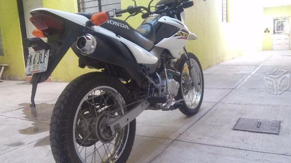 POSIBLE CAMBIO HONDA XR 125 -12