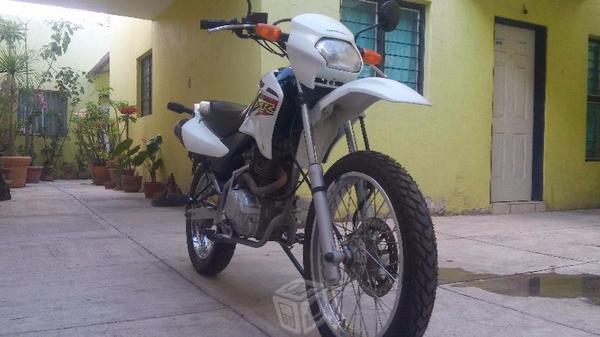 POSIBLE CAMBIO HONDA XR 125 -12