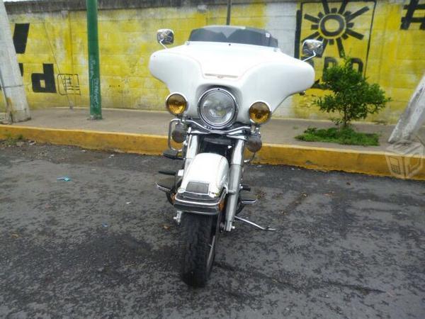 Harley davidson ultra Electra glide impecable -96