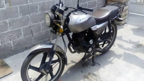 Moto italika 125 v/c -12