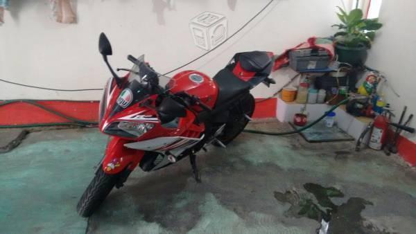 R15 yamaha -15