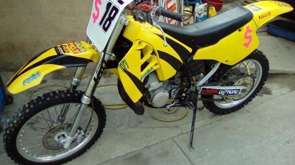 Suzuki RM 250 -90