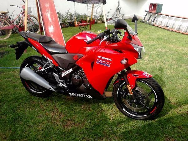 Honda cbr 250 v/c -15