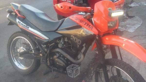 Esparta 200cc cambio por Crimton o hondita -14