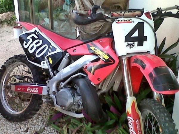 Motocross honda cr -01